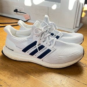 Men’s Adidas Ultraboost 4.0 White & Navy (Primeblue) Shoes